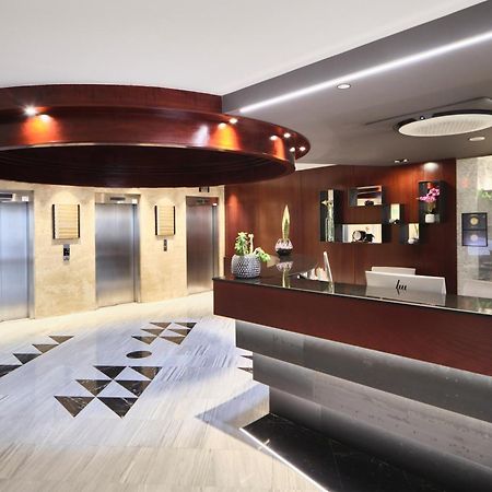 Exe Prisma Hotel Andorra la Vella Buitenkant foto